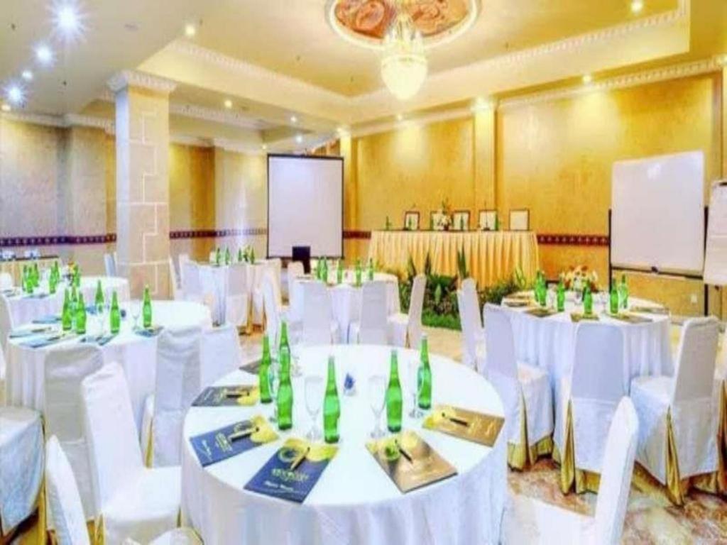 Amos Cozy Hotel Melawai Jakarta Eksteriør bilde