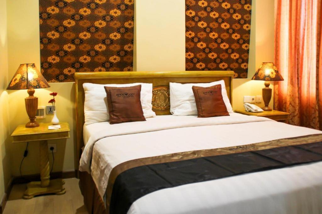 Amos Cozy Hotel Melawai Jakarta Eksteriør bilde