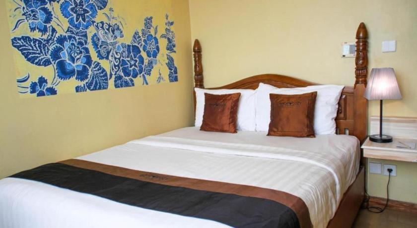 Amos Cozy Hotel Melawai Jakarta Eksteriør bilde