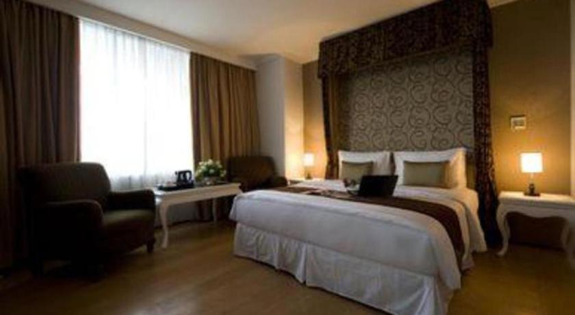Amos Cozy Hotel Melawai Jakarta Eksteriør bilde